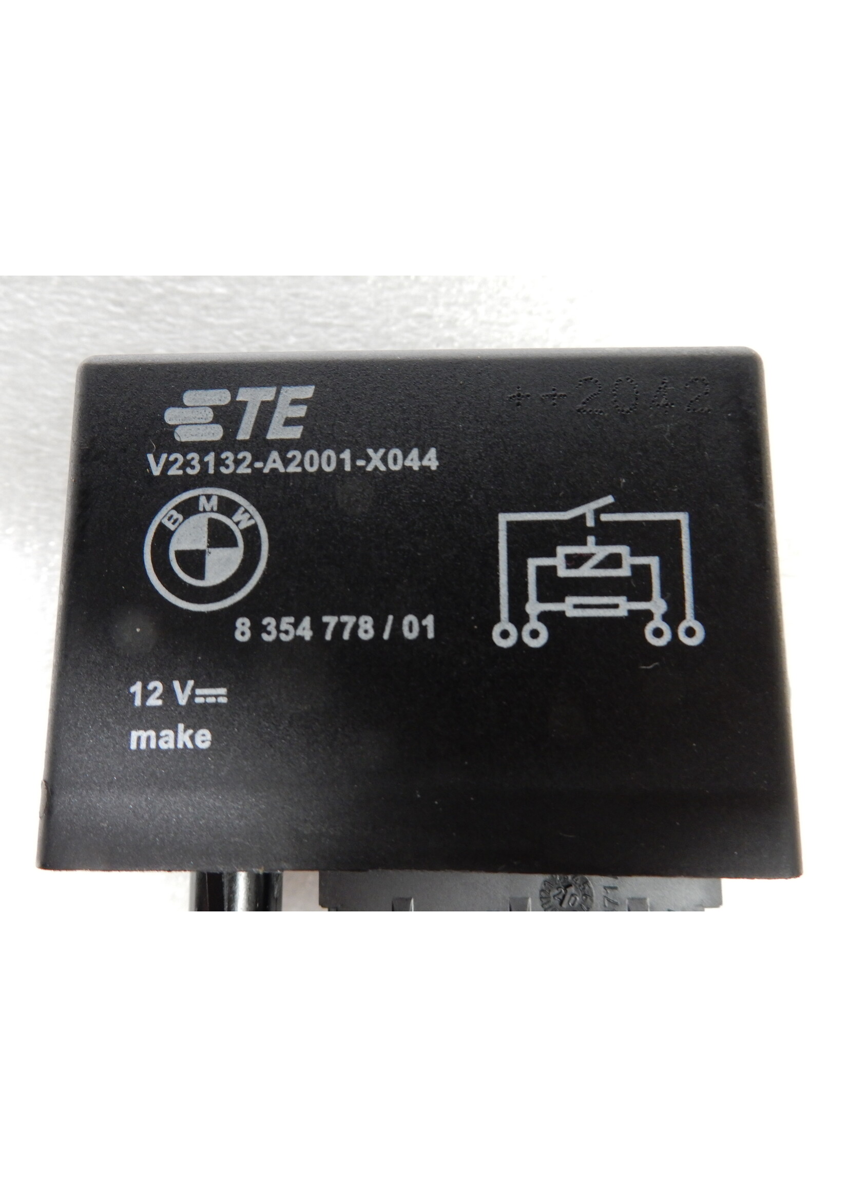 BMW BMW F 900 R Starter relay / 61368354778 / 8354778