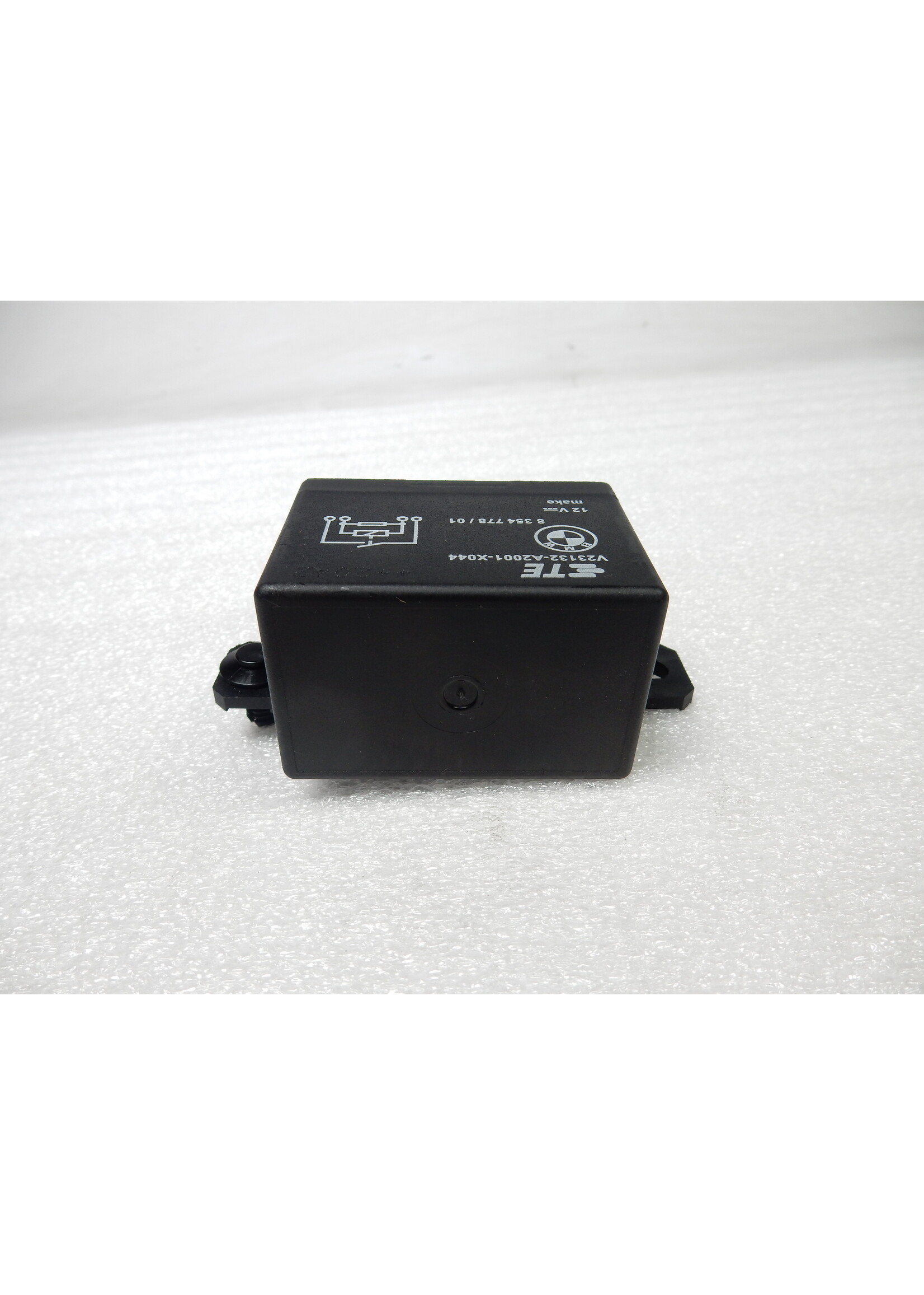 BMW BMW F 900 R Startmotorrelais / 61368354778 / 8354778