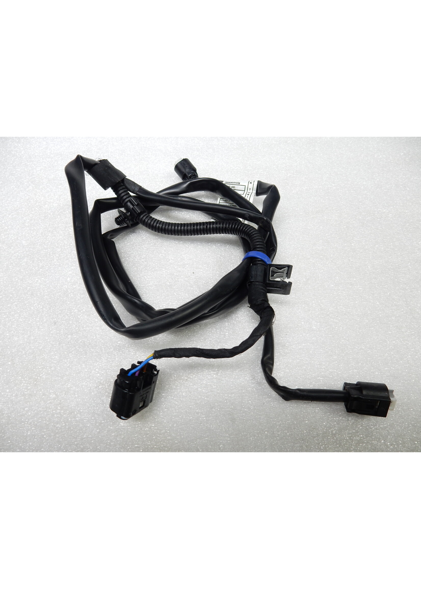 BMW BMW F 900 R Line, Keyless Ride / 61121540932 / 1540932