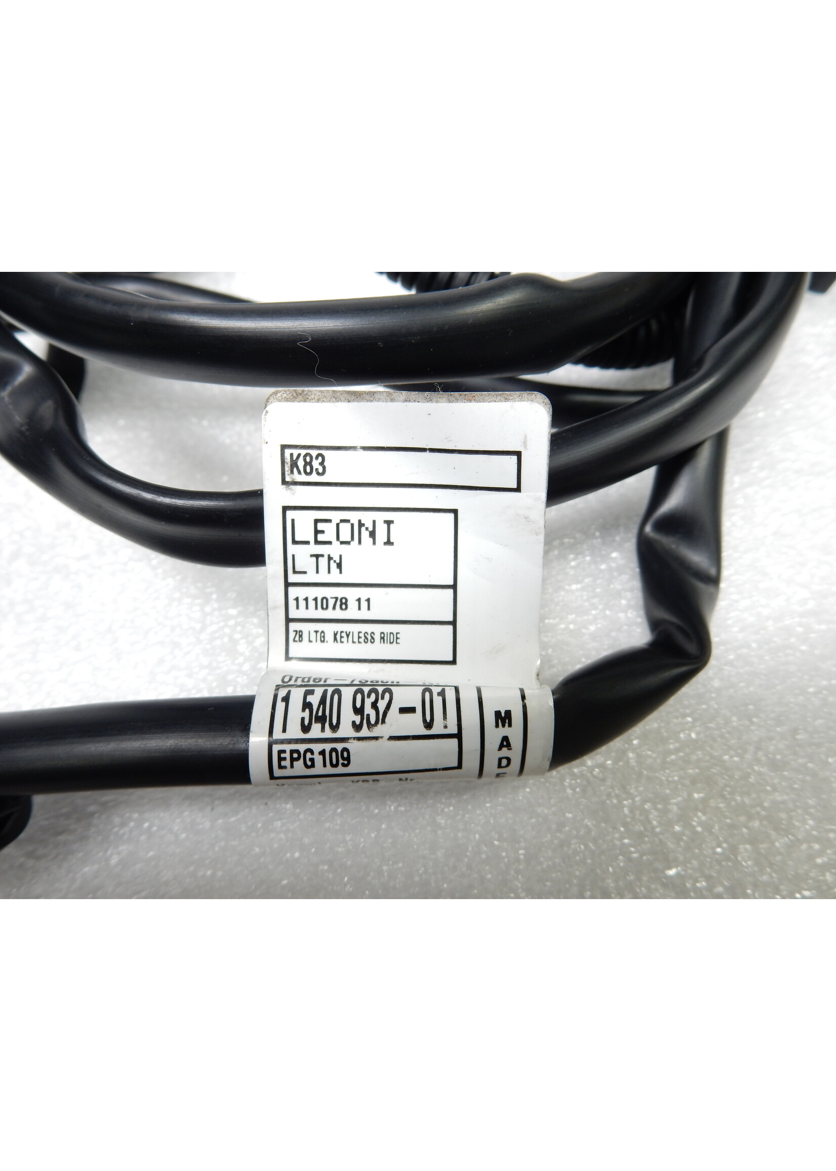 BMW BMW F 900 R Leitung Keyless Ride / 61121540932 / 1540932