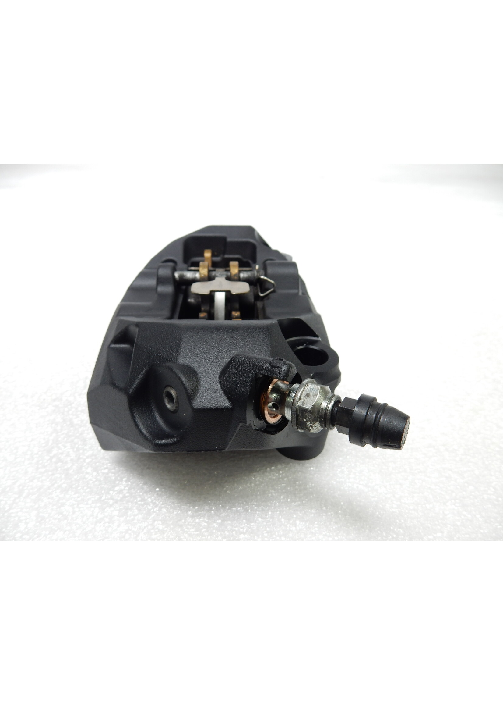 BMW BMW F 900 R Bremssattel Brembo links / 34118556205 / 8556205