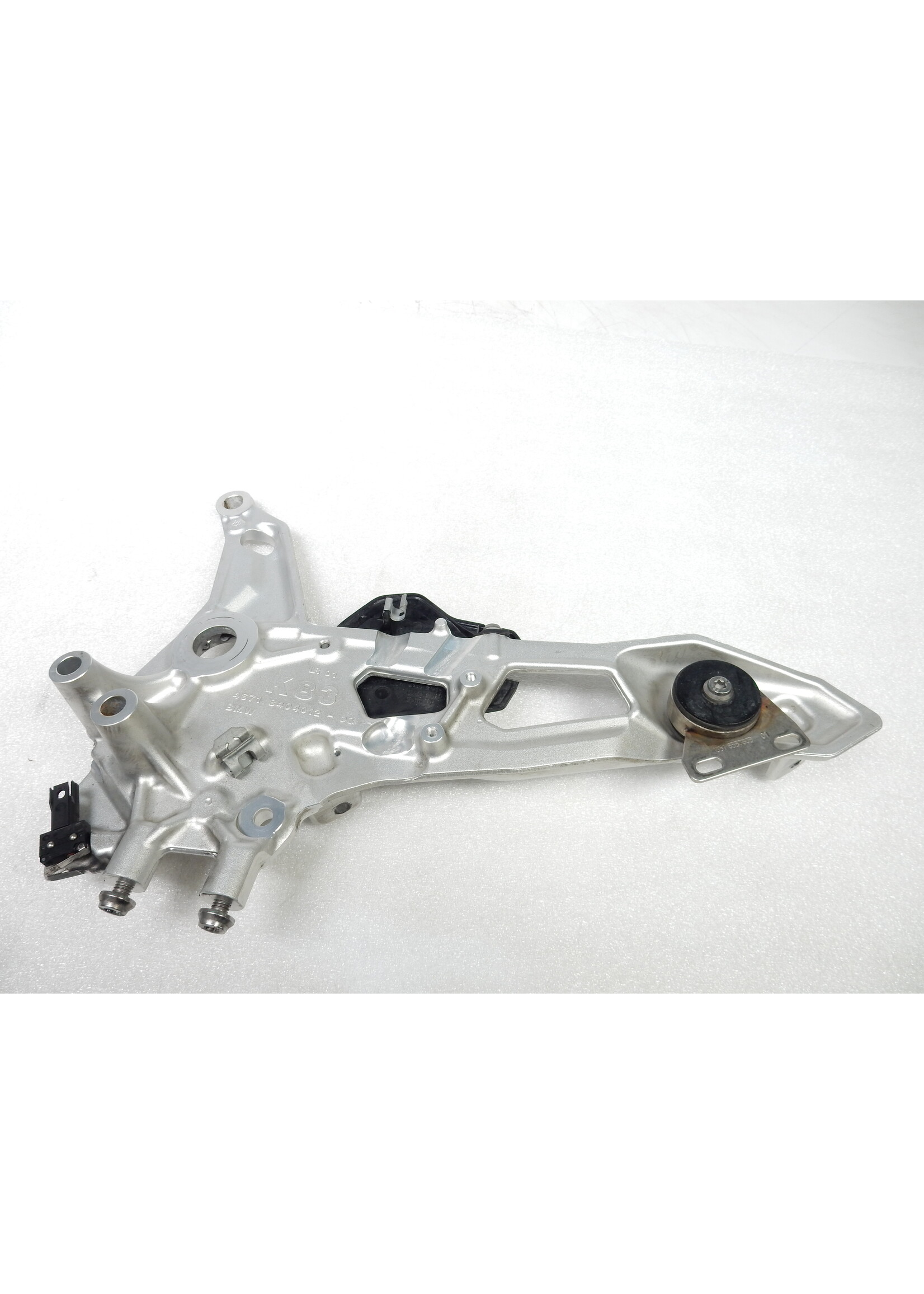 BMW BMW F 900 R Voetraster rechts / 46718404012 / 8404012
