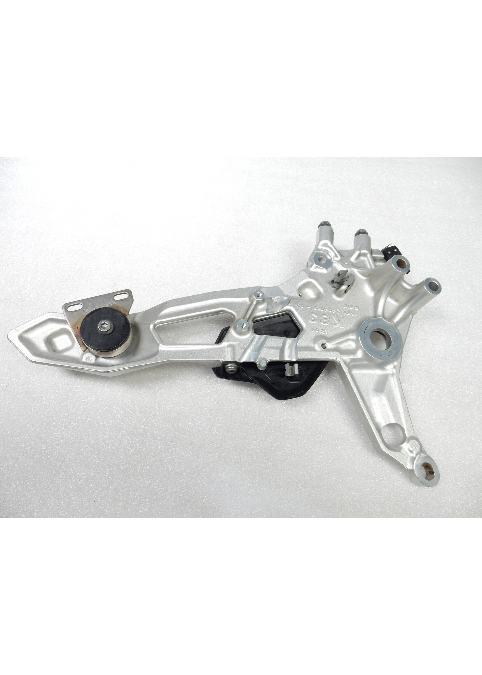BMW BMW F 900 R Voetraster rechts / 46718404012 / 8404012