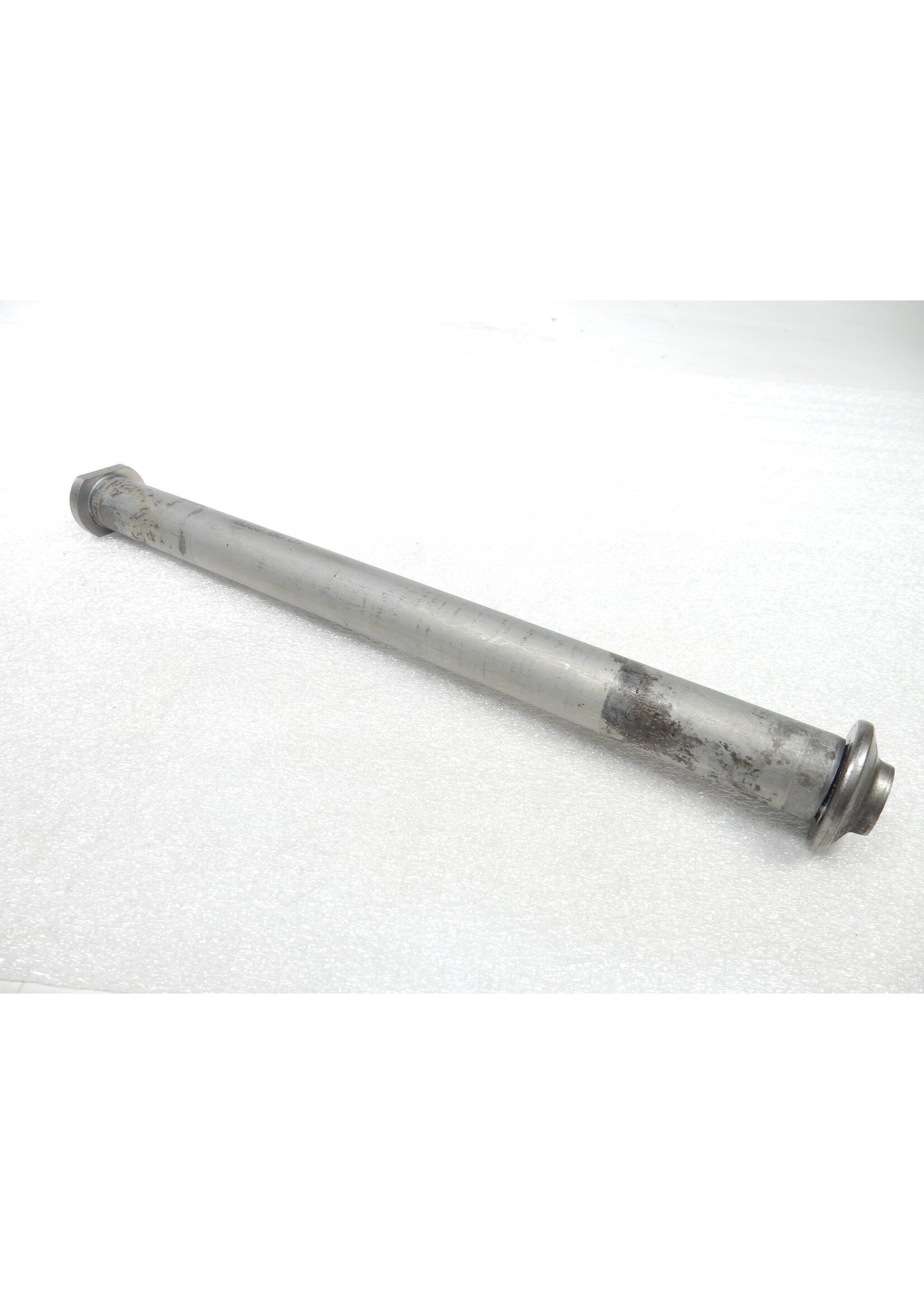 BMW BMW F 900 R Schwingenachse / 33358389086 / 8389086