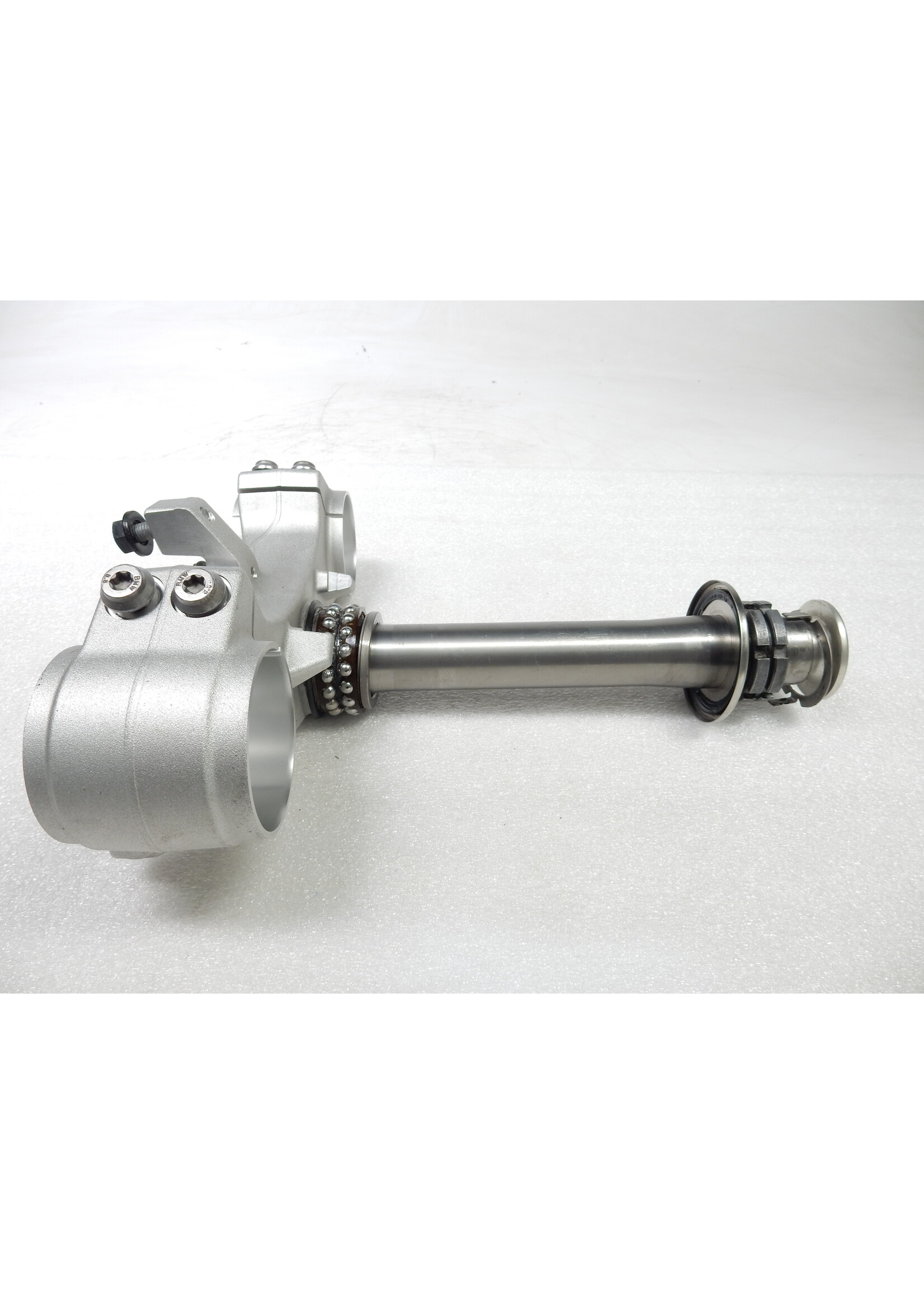 BMW BMW F 900 R Gaffelbrug onder / 31428404206 / 8404206