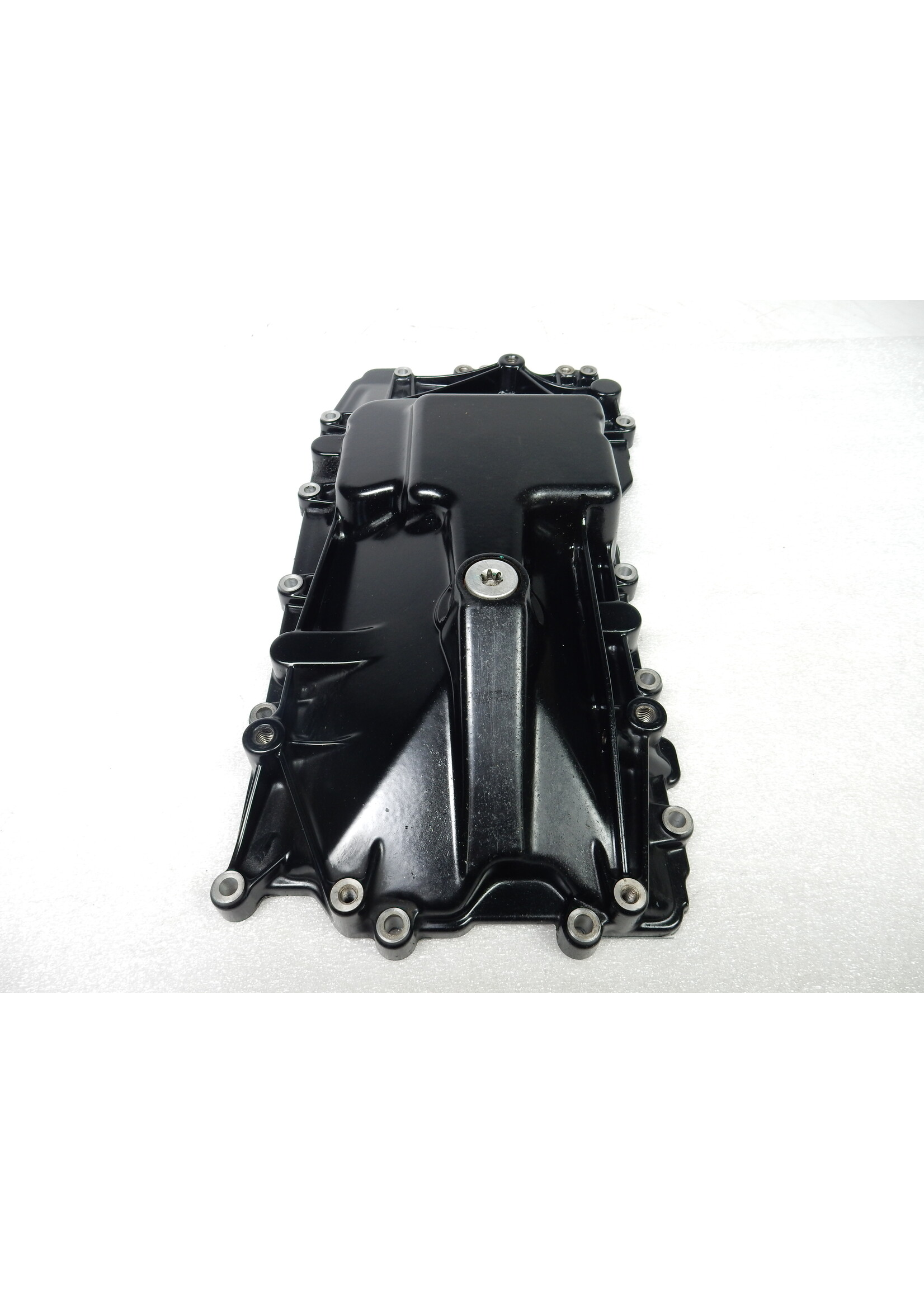 BMW BMW F 900 R Oil pan / 11137107956 / 7107956 / 8389282