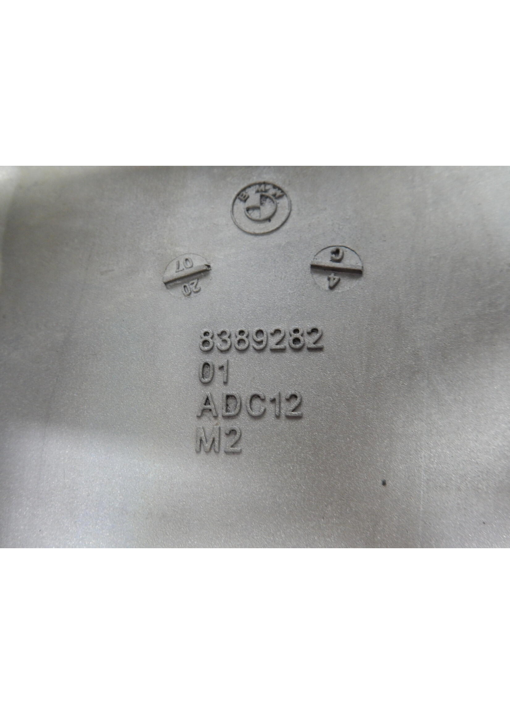 BMW BMW F 900 R Oliecarter / 11137107956 / 7107956 / 8389282