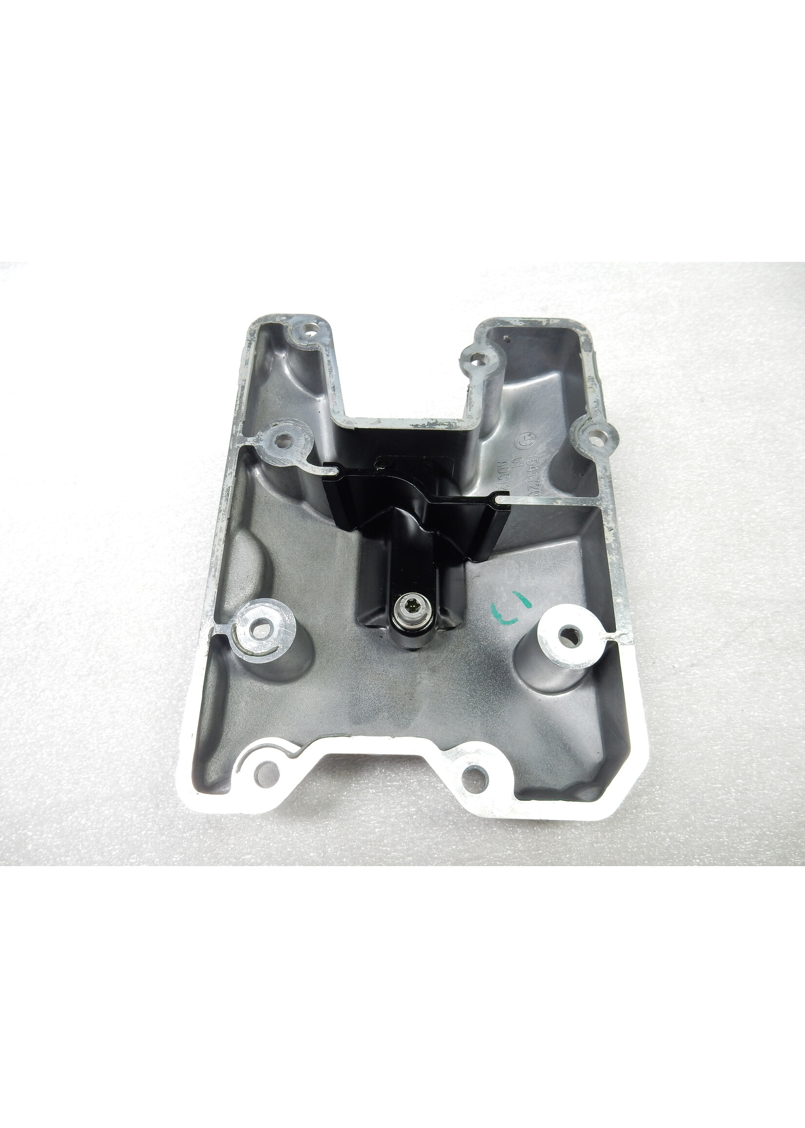 BMW BMW F 900 R Oil sump dry sump / Set strainer oil sump / 11418565777 / 11008404496 / 1541720