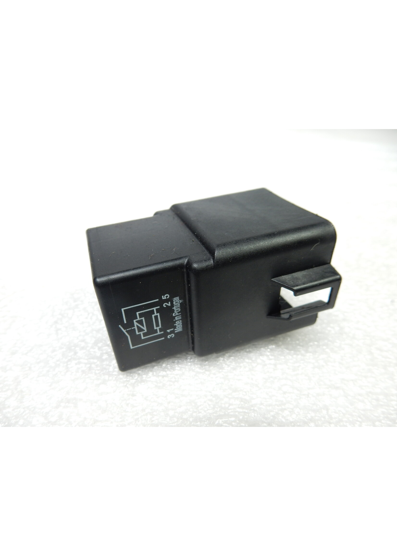 BMW BMW F 900 R Relais / 61369207913 / 9207913