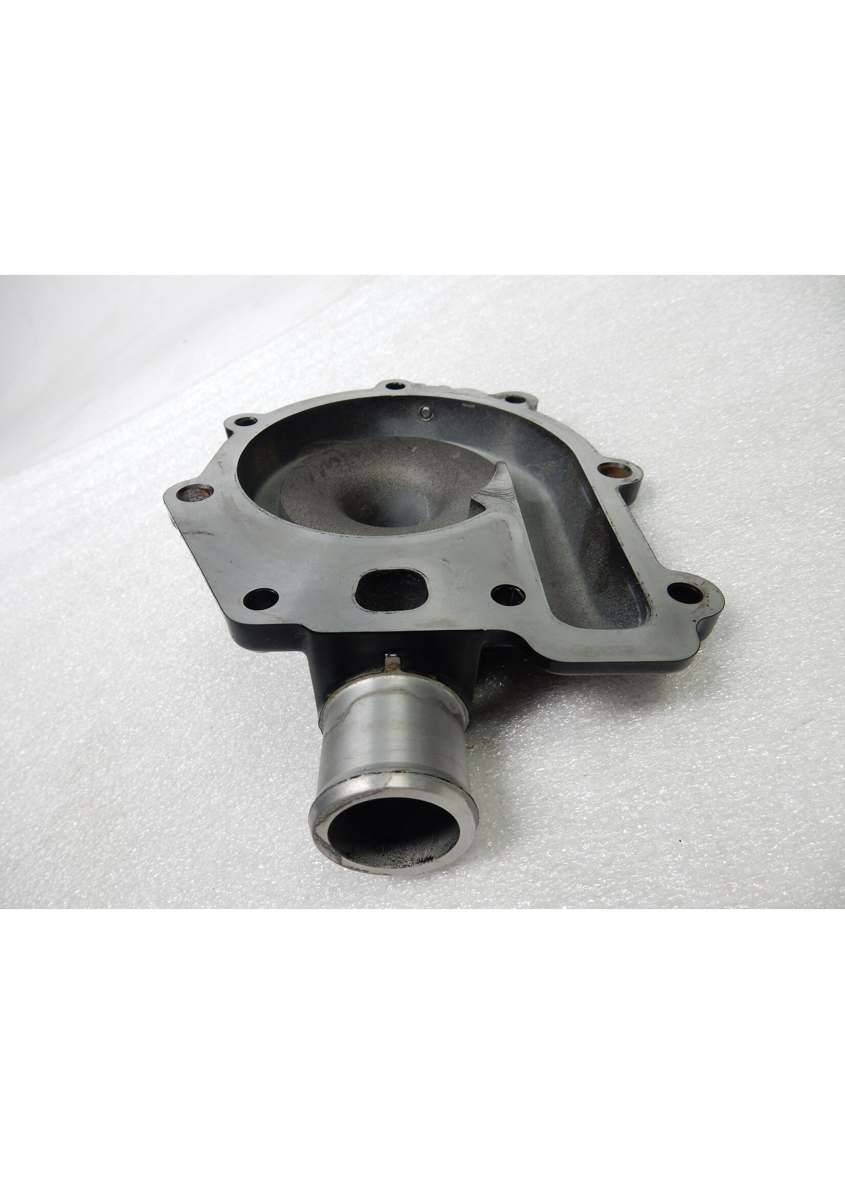 BMW BMW F 900 R Afsluitdeksel waterpomp / 11518561947 / 8561947