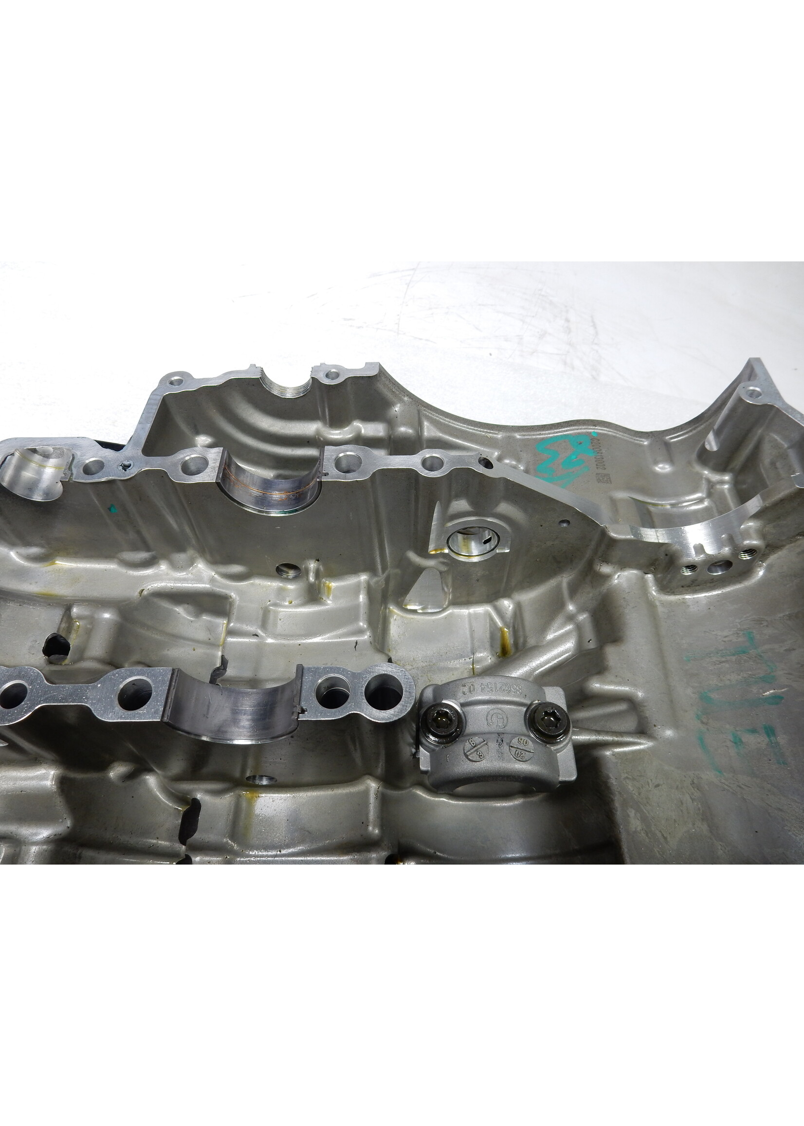 BMW BMW F 900 R Engine housing under / 11111030292