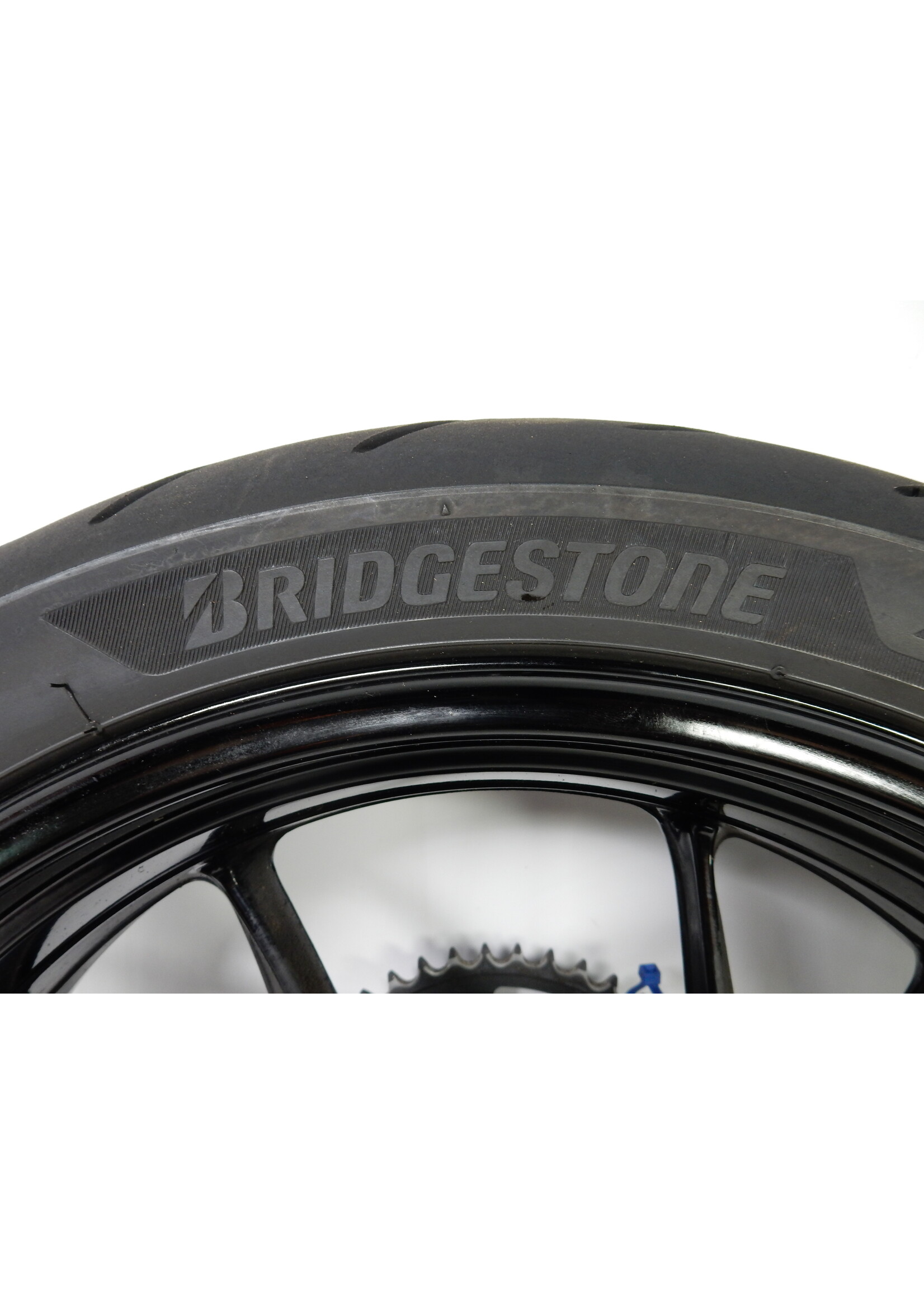 BMW BMW F 900 R Cast rim, black rear 5.5X17 / 36319457007 / 9457007