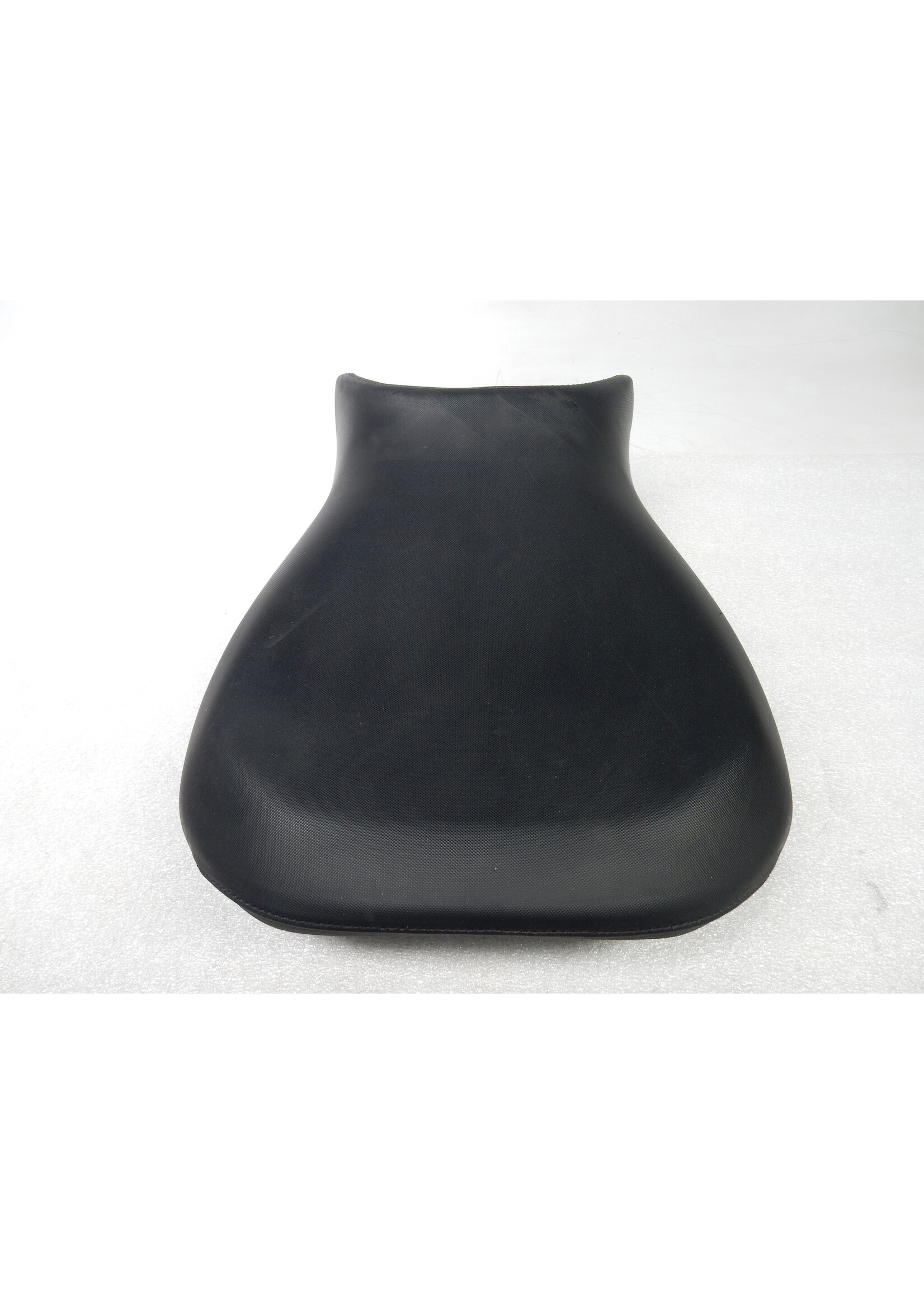 BMW BMW R 1200 Fahrersitz schwarz niedrig 820MM / 52538532736 / 8532736