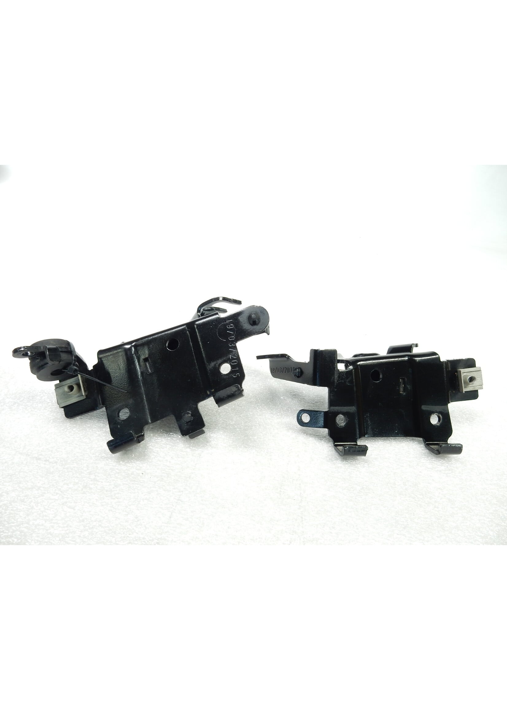 BMW BMW R 1200 GS Halter Tankbefestigung links / Halter Tankbefestigung rechts / 16118529313 / 8529313 / 16118529314 / 8529314