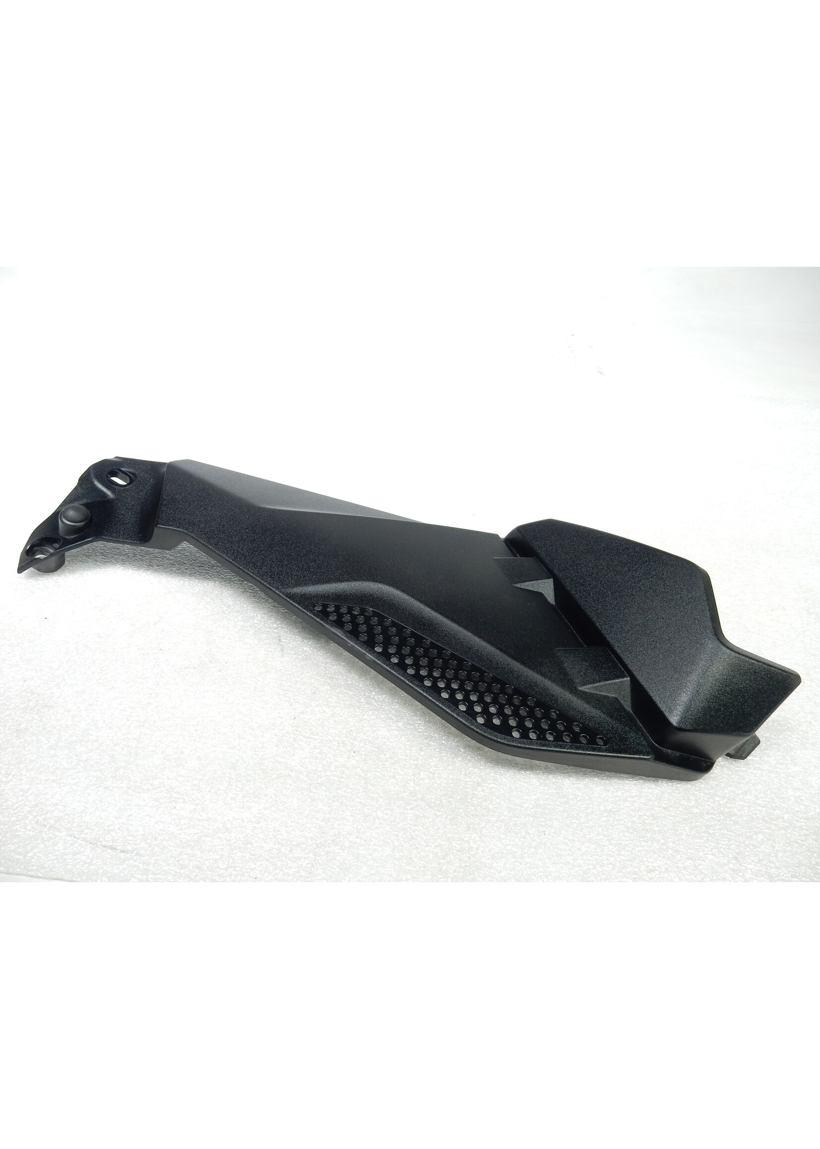BMW BMW R 1200 GS Afdekking tankzijkant links / 46638528675 / 8528675