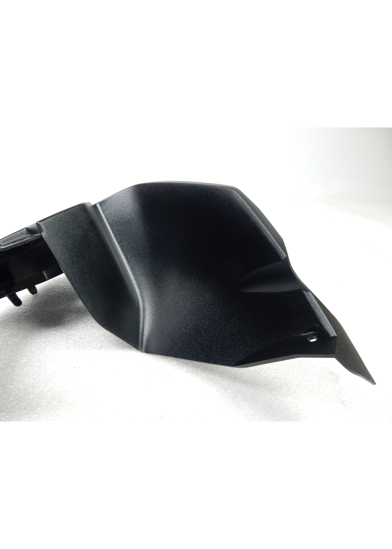 BMW BMW R 1200 GS Afdekking aanzuigbuis links / 46638533659 / 8533659