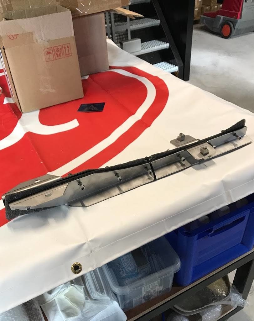 Turbo Truckparts RVS Spatlapsteunen DAF XF Euro 6