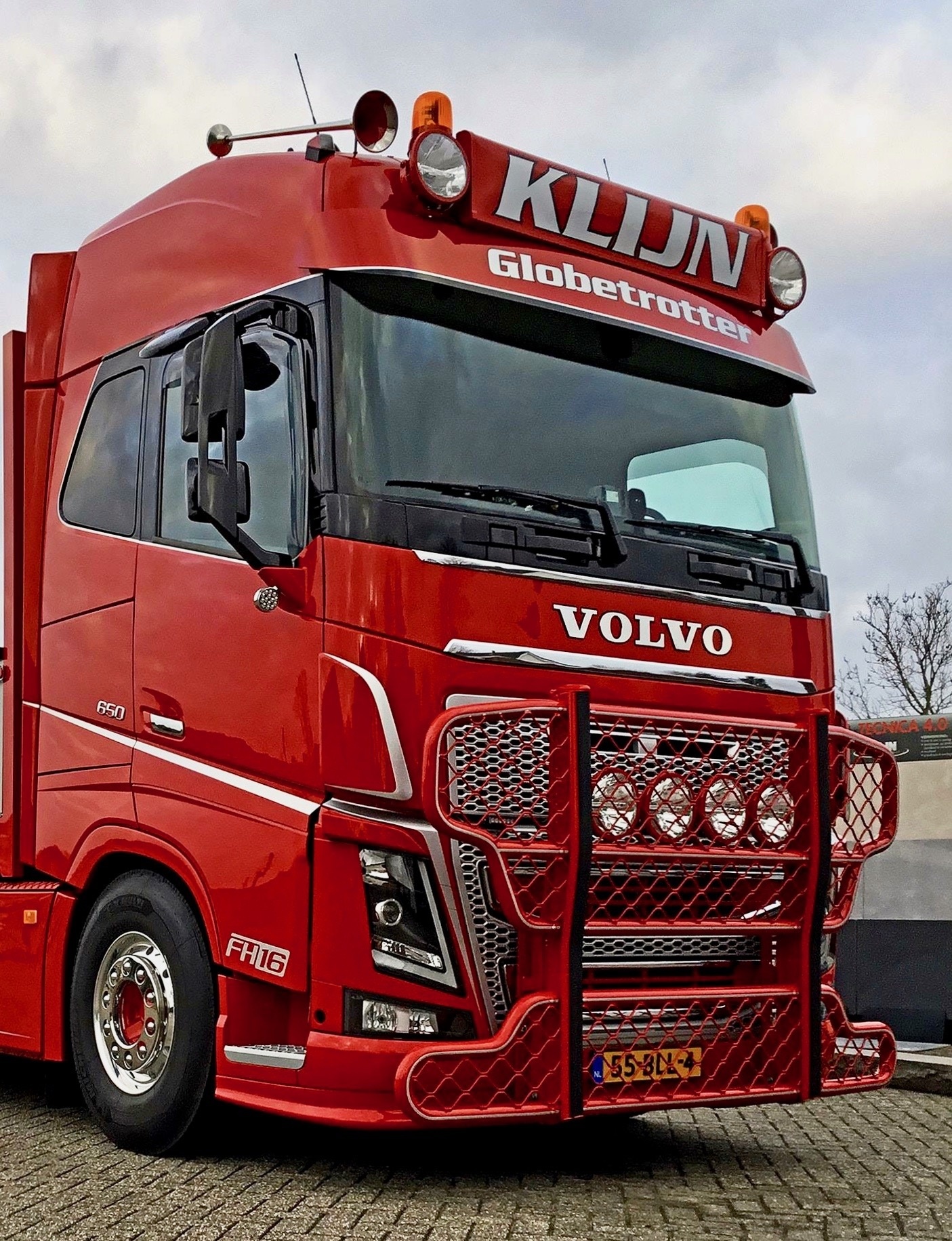 Hypro Bullbar voor de Volvo FH4