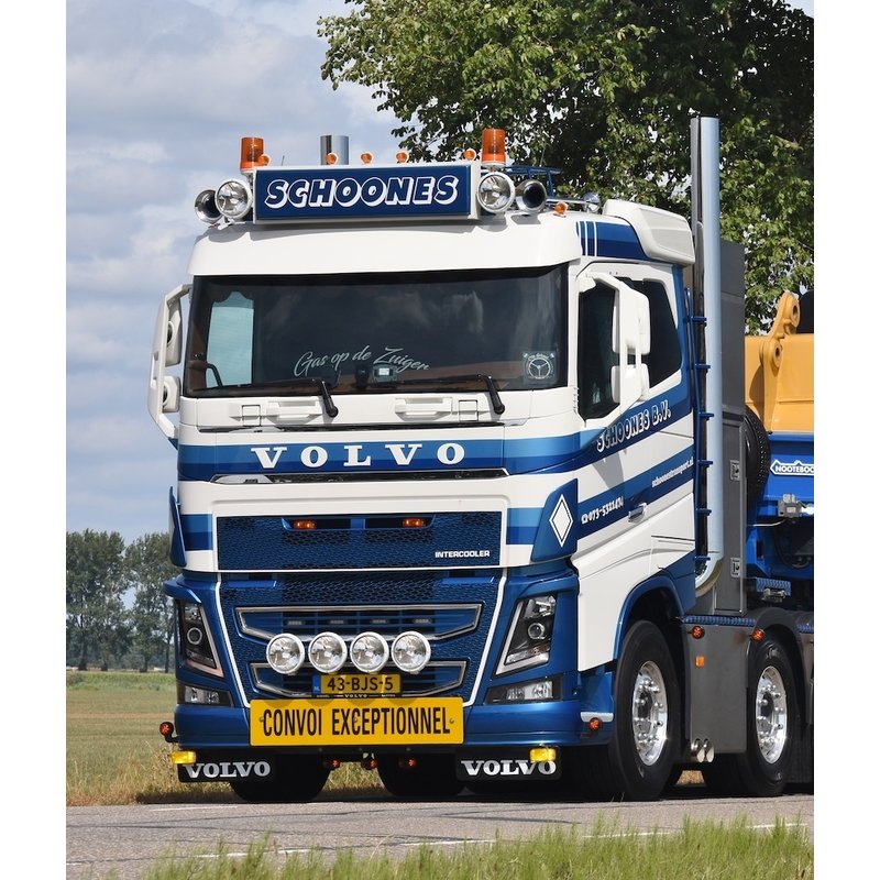 Volvo Mudflap Volvo (piece)