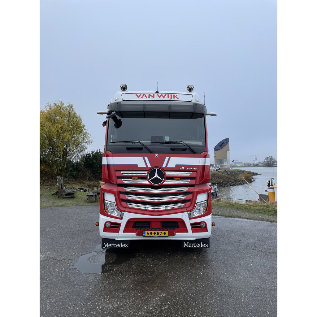 Satnordic LED Lichtplaat Mercedes Actros 170x26cm