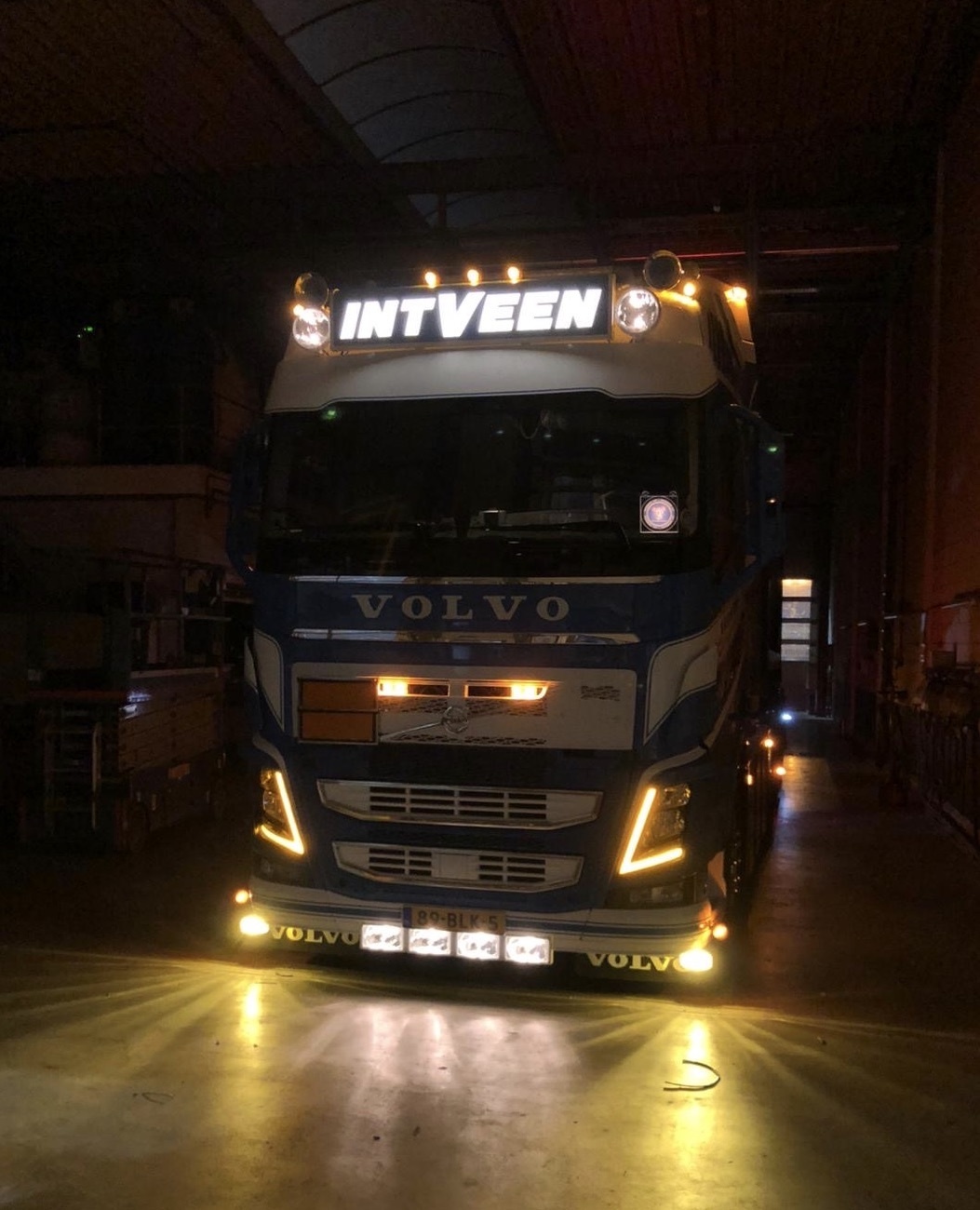 Hella Jumbo 220 Full Led verstraler