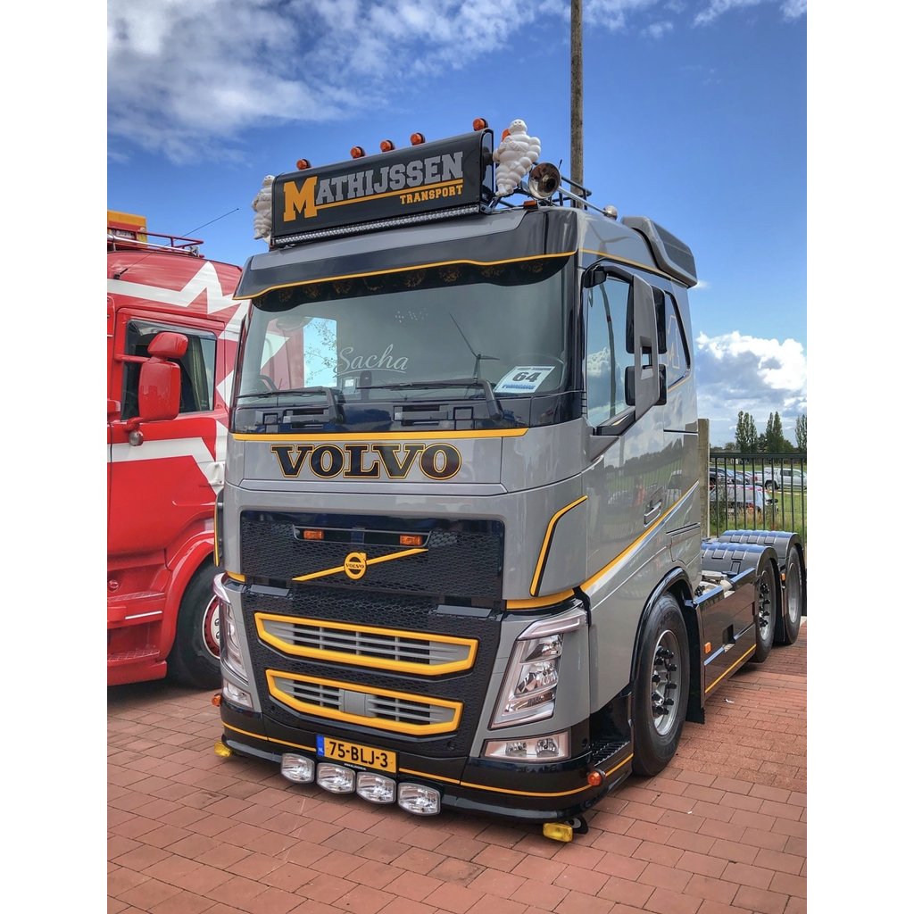 Volvo Oldskool Roof rack for the Volvo FH4/FH5