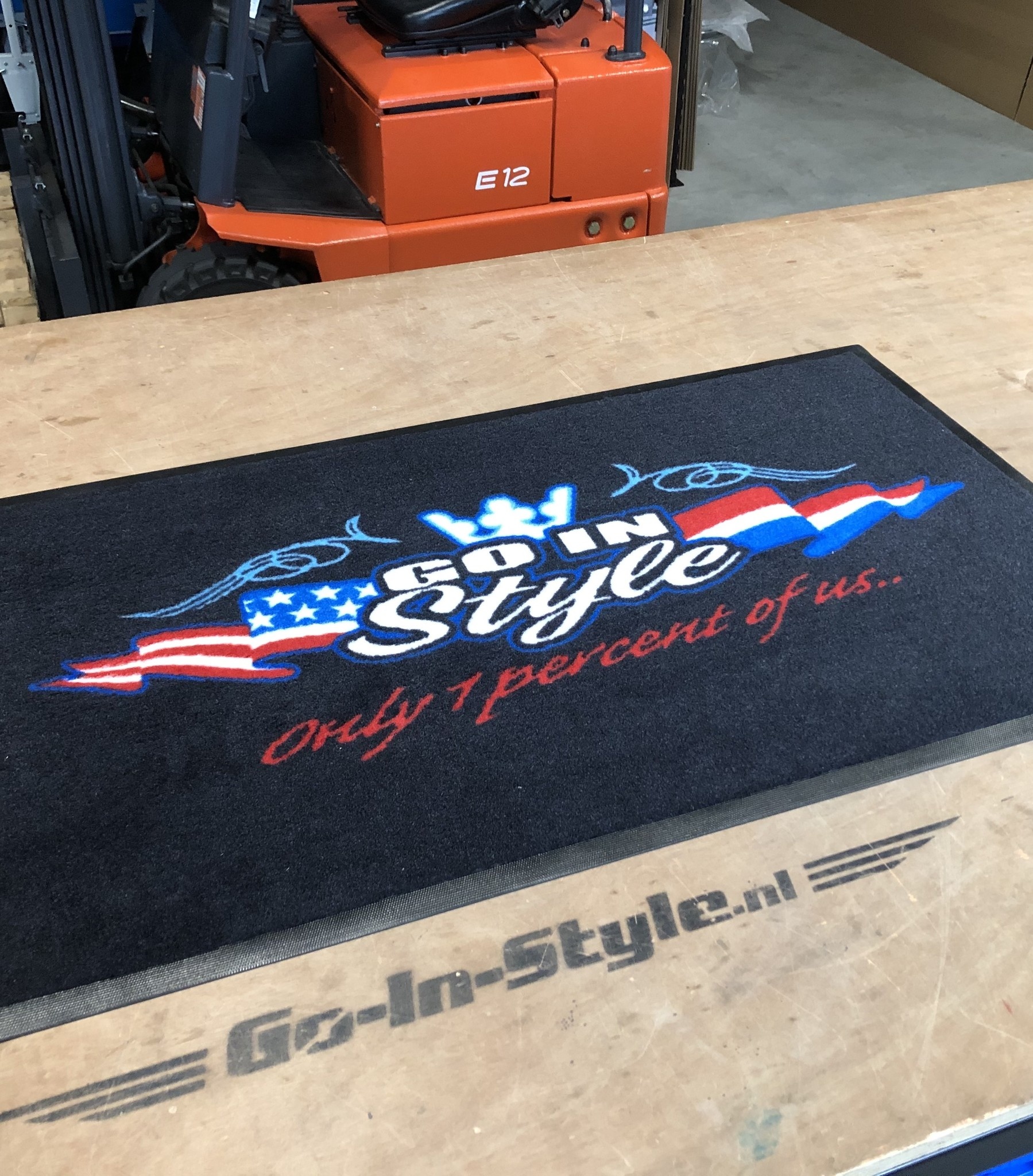 Mooie vloermat met Gis logo