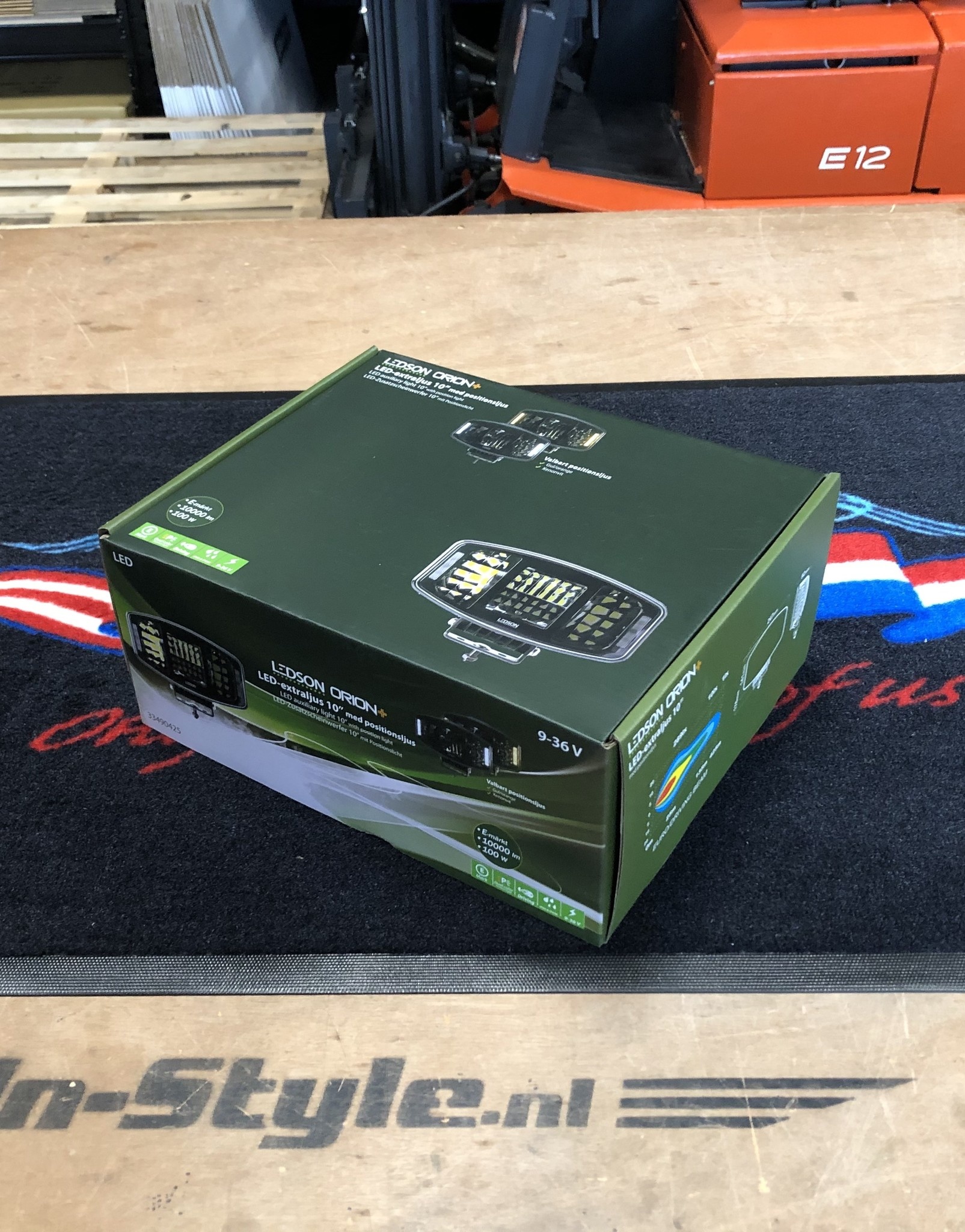 Ledson Orion+ LED verstraler met oranje en wit stadslicht!