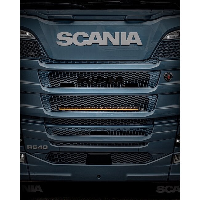 Strands Siberia Single row LED Bar