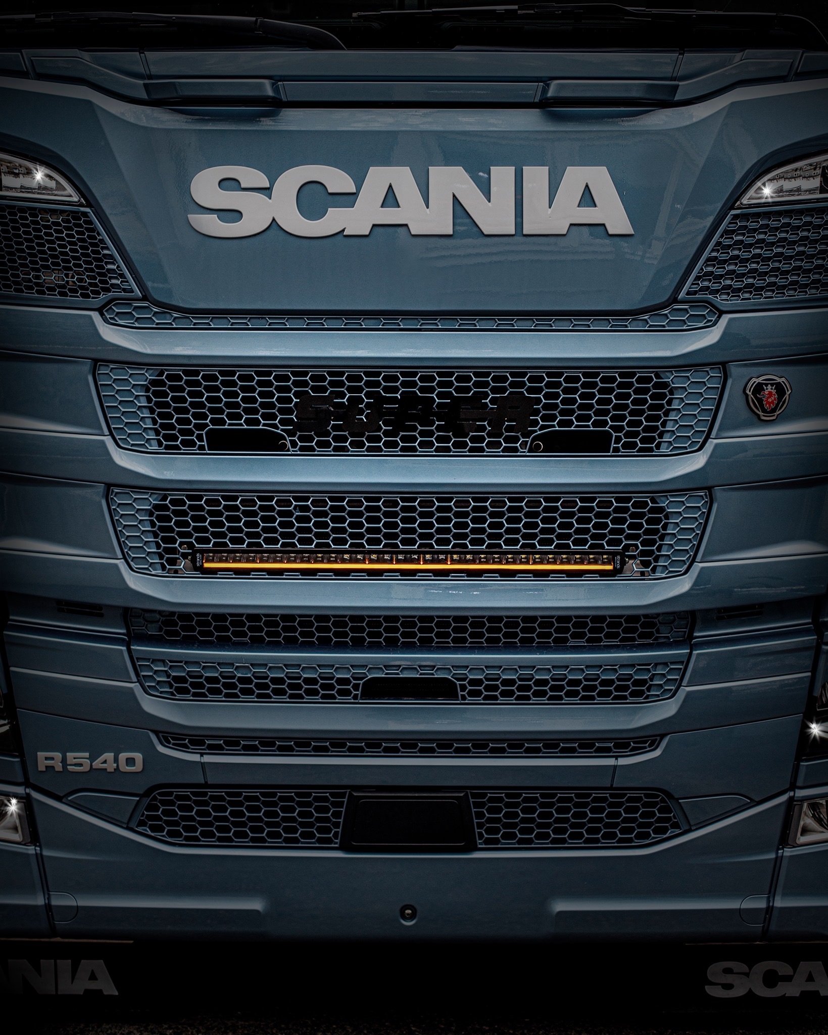 Strands Siberia Single row LED Bar