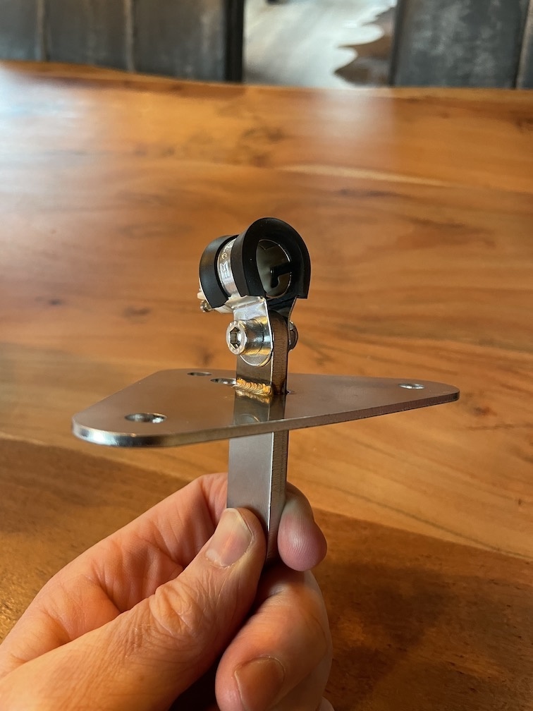 Turbo Truckparts RVS Michelinpop Steun met RVS BA15 fitting