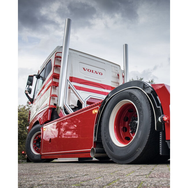 Stainless polished exhaust tip 129mm with seamed edge