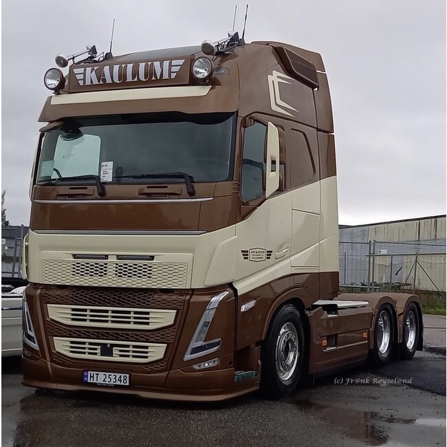 Smooth frontplate Volvo FH5