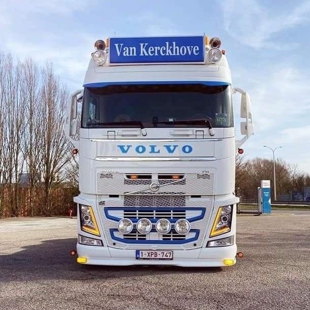 Lichtbaksteunen Volvo FH4/5 + FM5  (set)