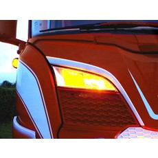 Scania LED positielicht + Strobe voor grill verstraler Scania R/S NextGen