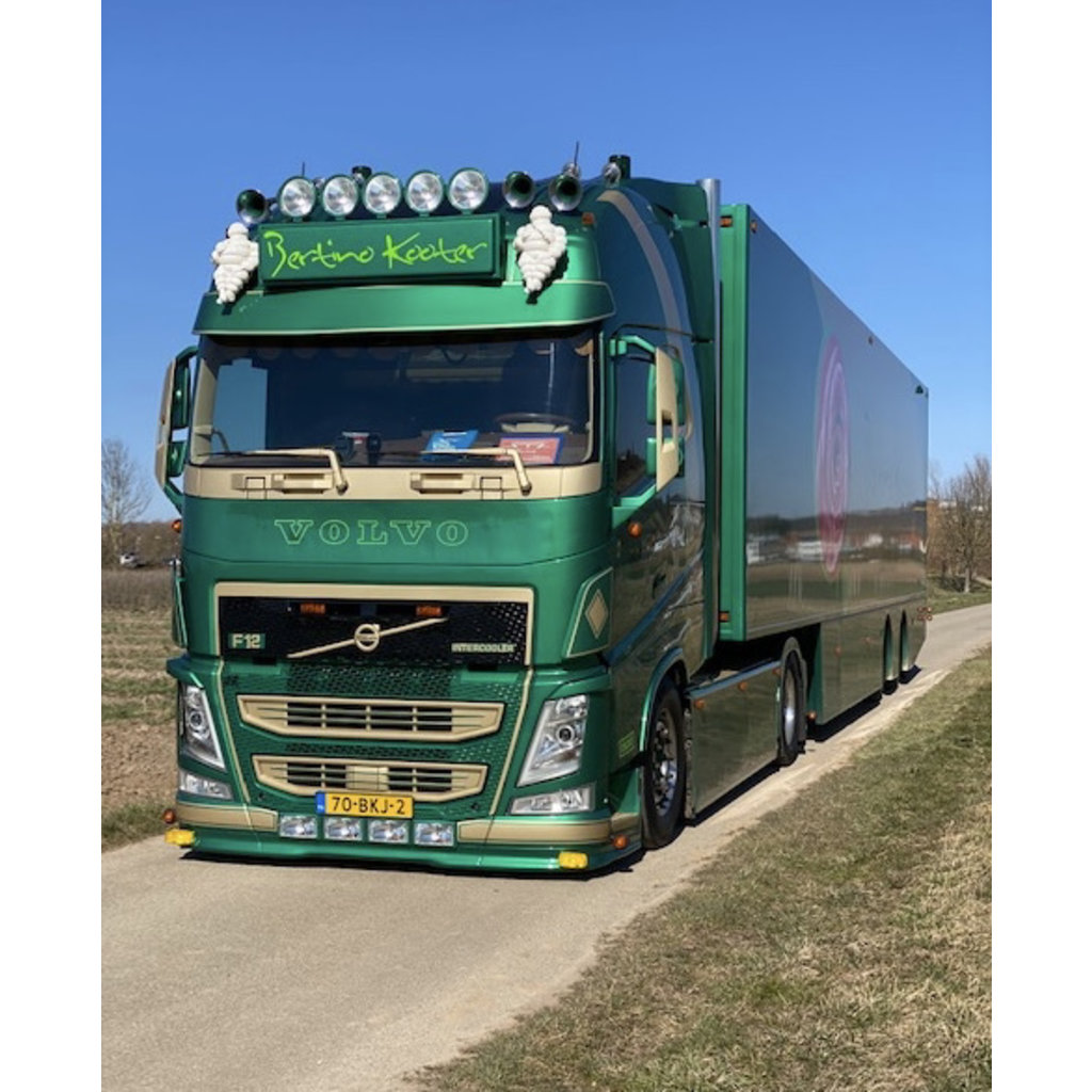 Solarguard Solarguard bumper spoiler Volvo  FH4/FH5 + FM5 with Talmu's