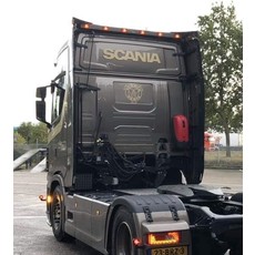 Scania Lampenlat voor onder de dakspoiler van Scania Nextgen