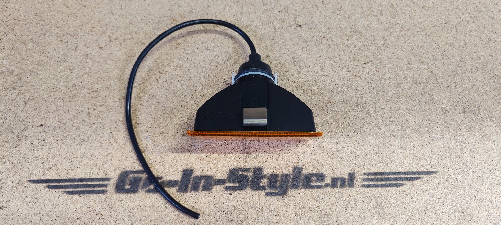 Zonneklep lamp bol Volvo FH1 / FH2 oranje