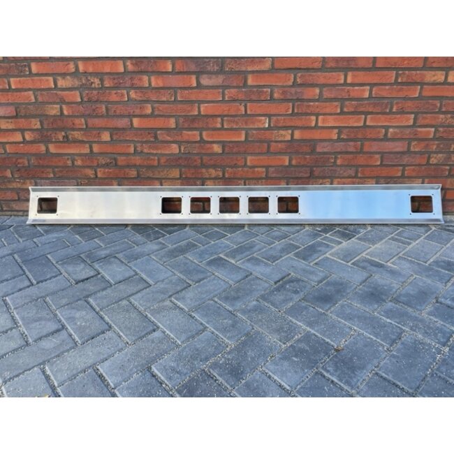 Turbo Truckparts Scania NG Roof Spoiler Lightbar including Frames