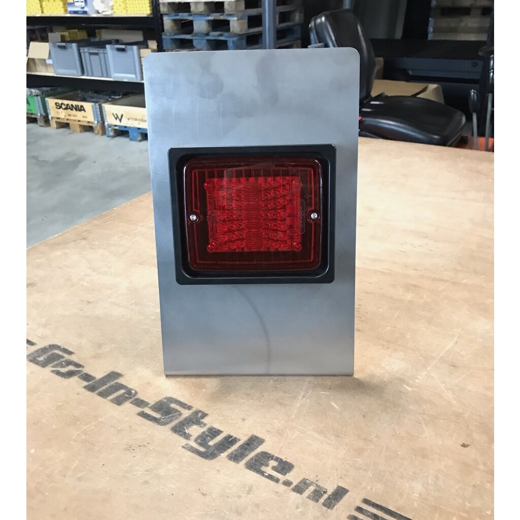 Omnius Omnius slim taillight Frame Enkel voor LED achterlichten