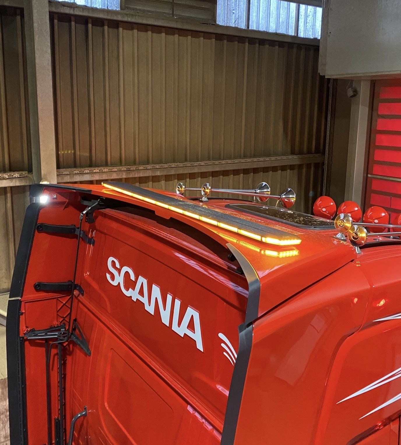 Strands Monitum LED Flitslampbalk