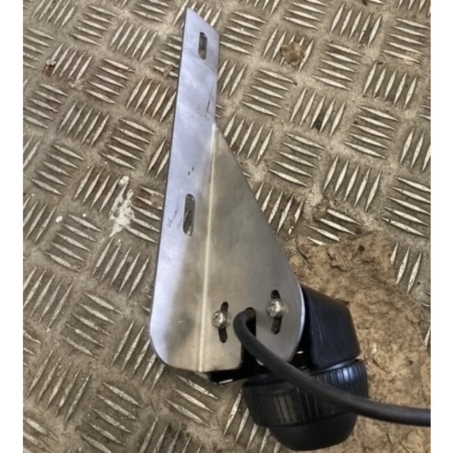 Camera bracket for Scania NG with Fox Parts sunvisors