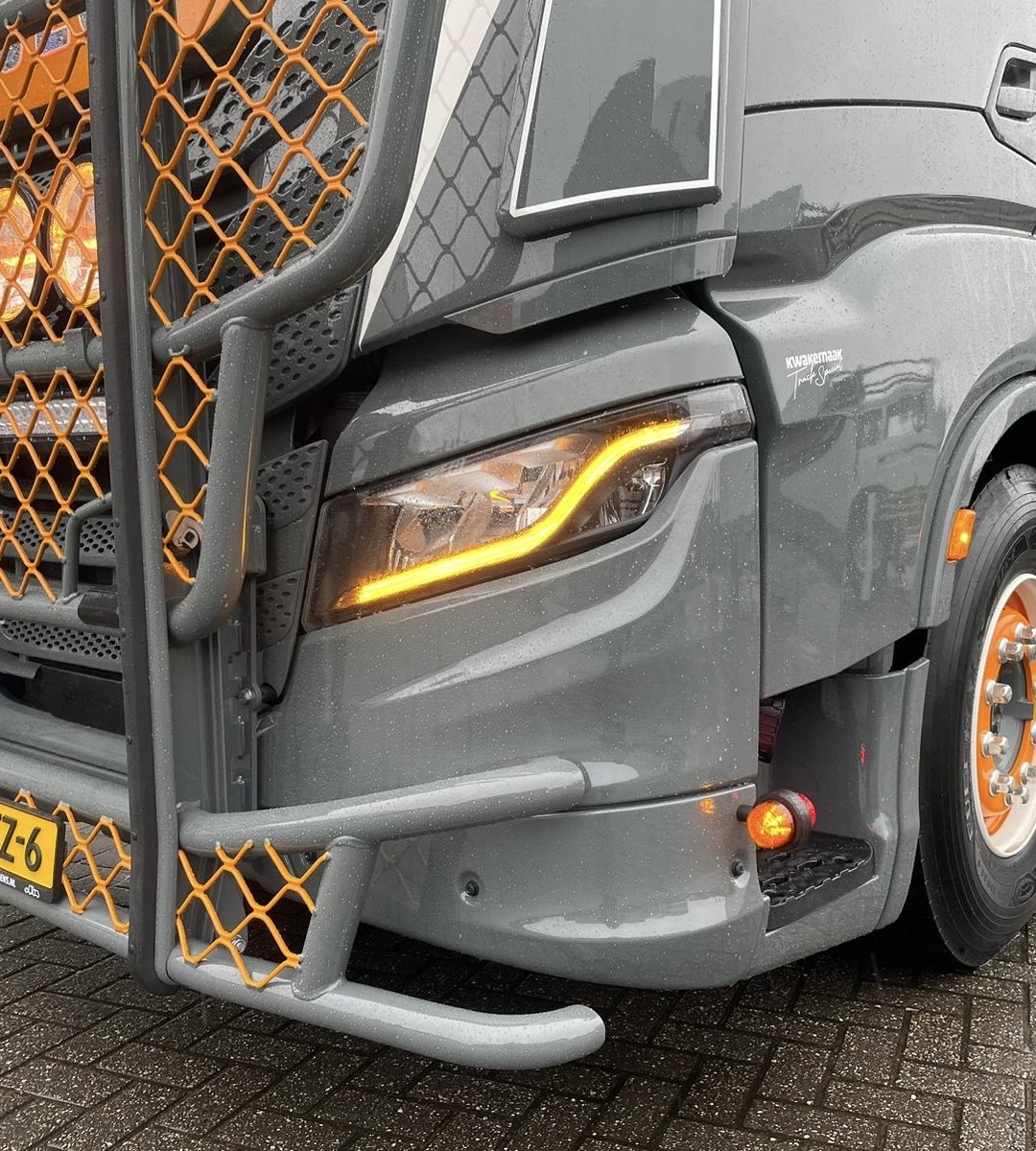 Oranje dagrijverlichting voor de Iveco S-Way