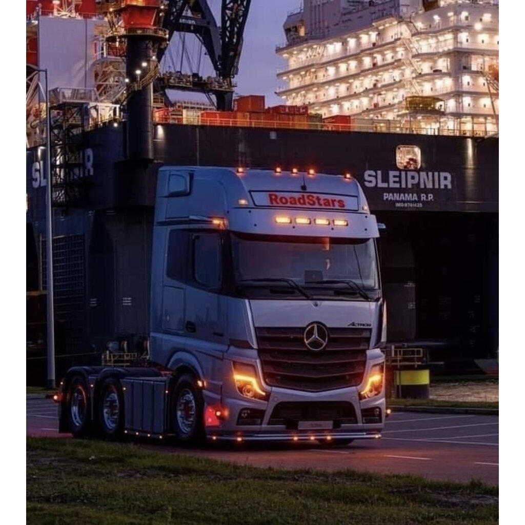 Mercedes Amber Daytime running lights Mercedes Actros