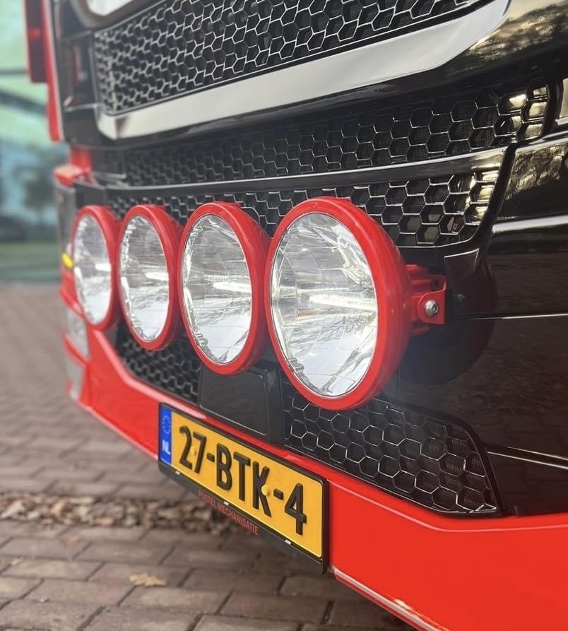 Verstralersteun voor grill- of dak montage