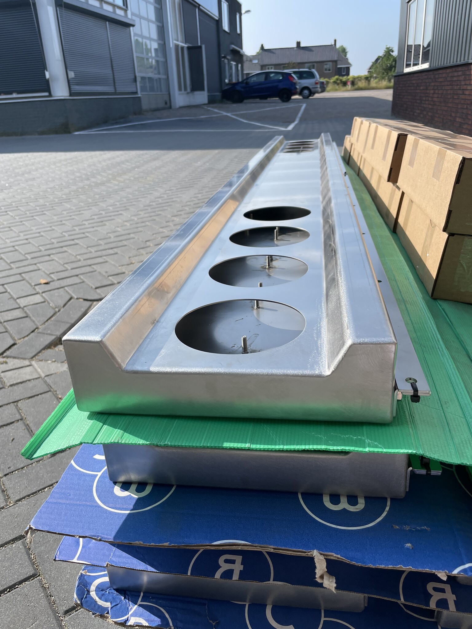 GIS achterbumper ronde hamburger lampgaten (RVS)