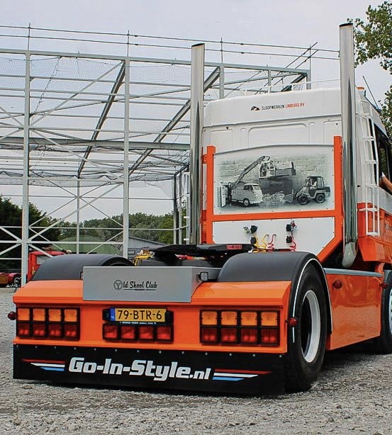 Hella blok achterlicht rood/oranje dubbel