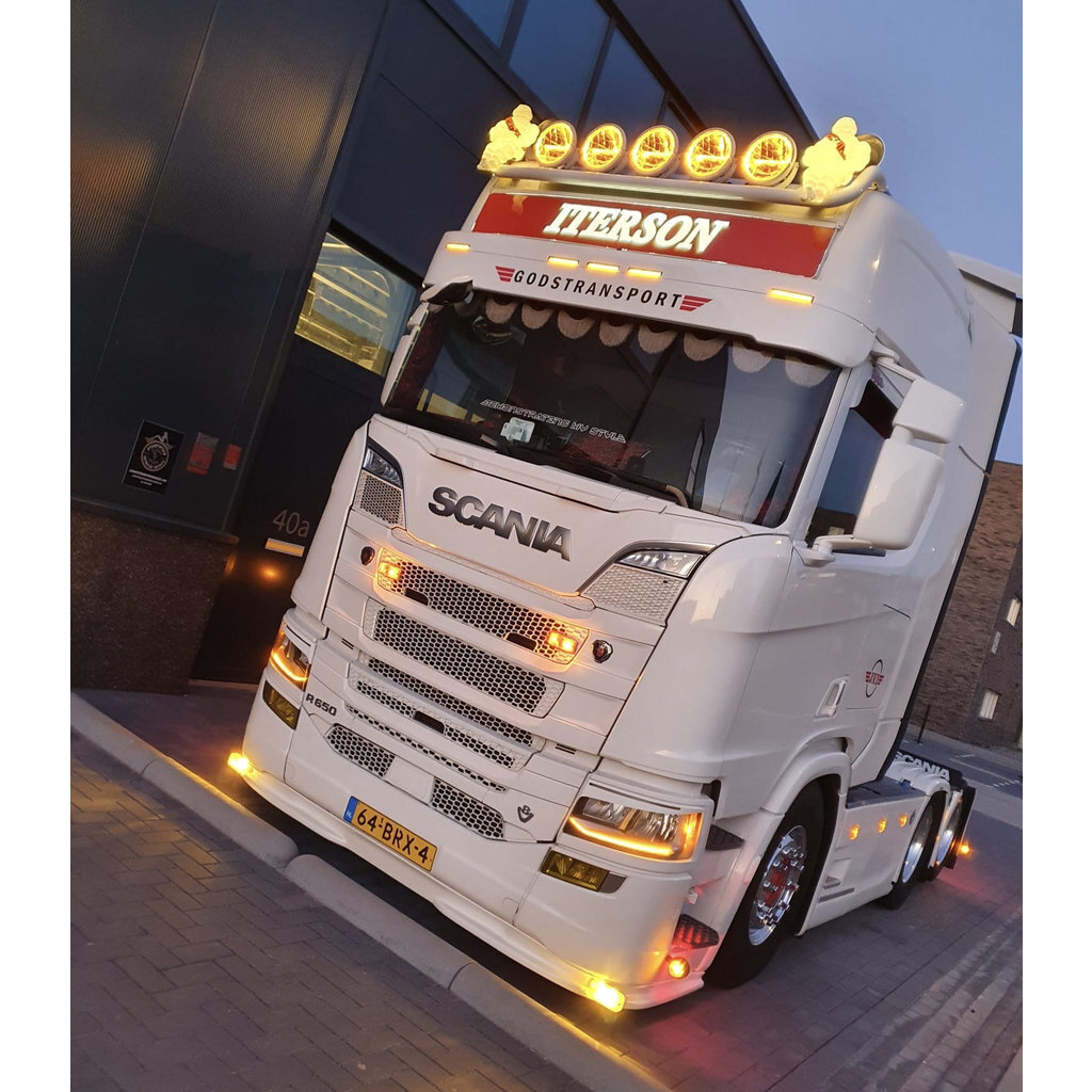Turbo Truckparts Turbo Truckparts onderspoiler Scania NextGen lage bumper met Talmu's