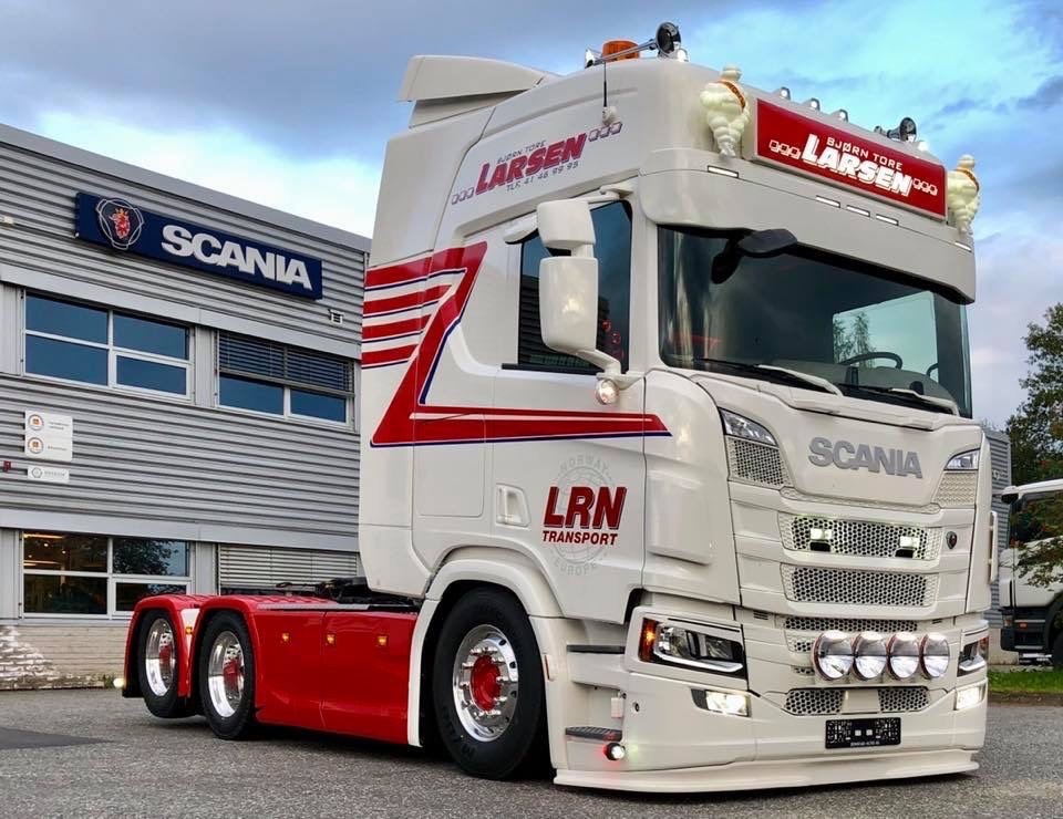 Veap Shield United Veap Onderspoiler Scania NextGen medium bumper