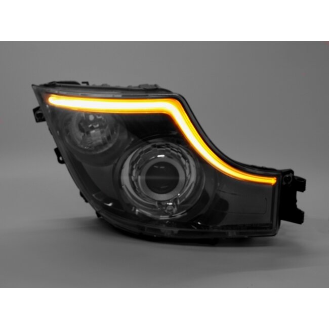Amber Daytime running lights Mercedes Actros